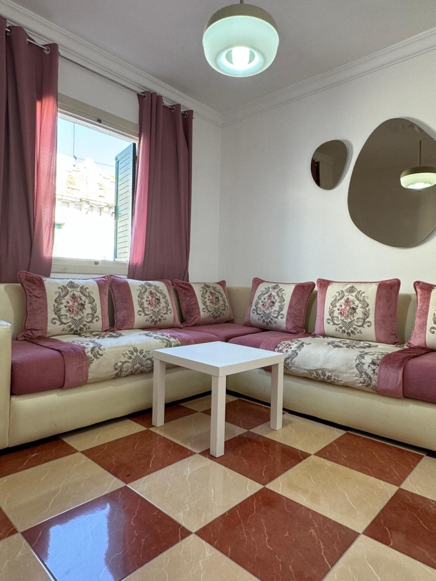 Joli Appart Avec Terrasse Au Centre Ville Tétouan Exteriér fotografie